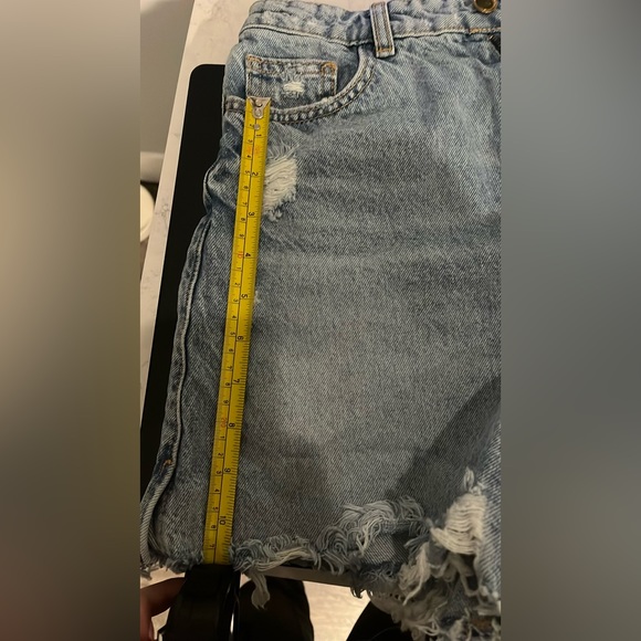 ZARA Denim Shorts Women’s Size US 4 - Picture 5 of 6